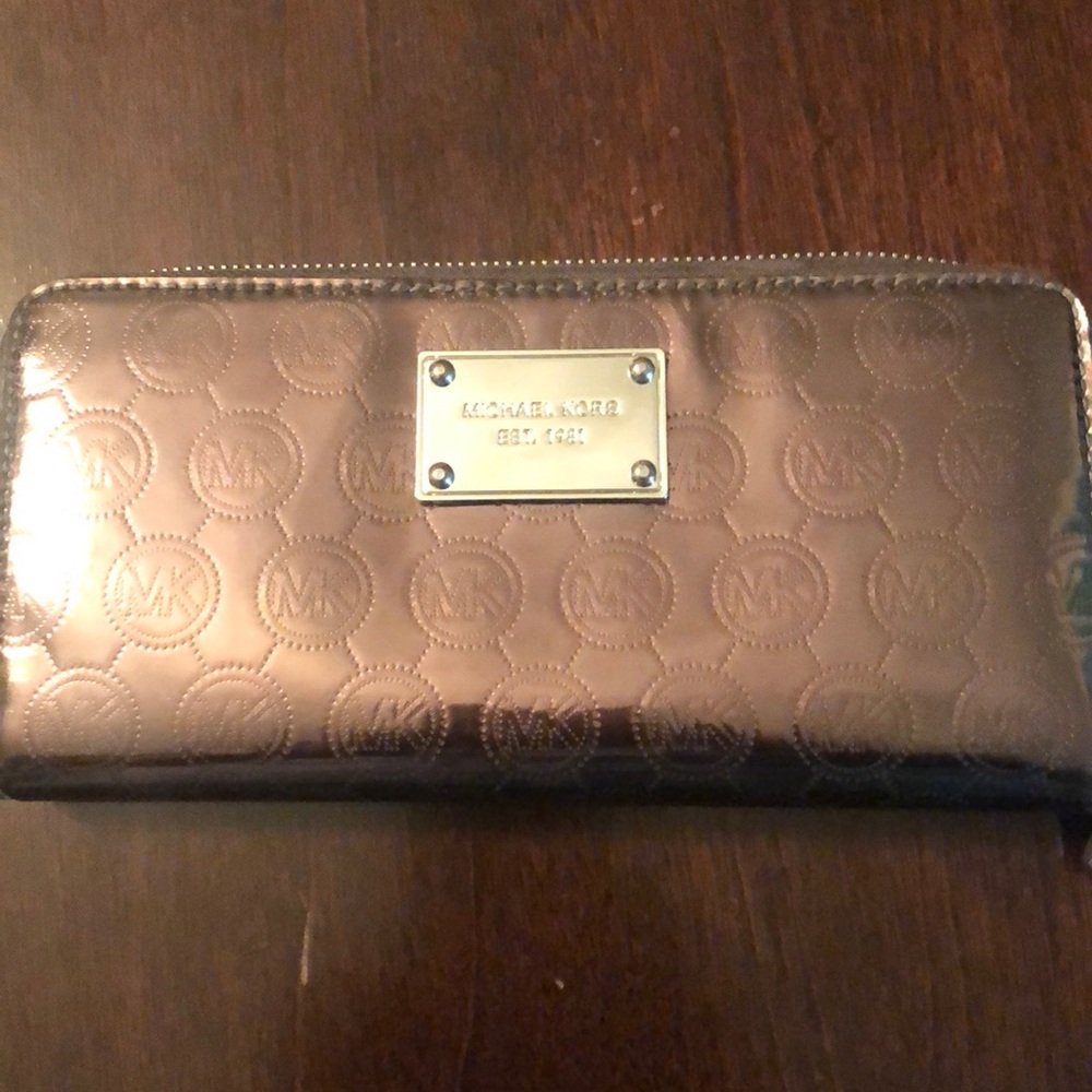 Michael Kors logo metallic wallet